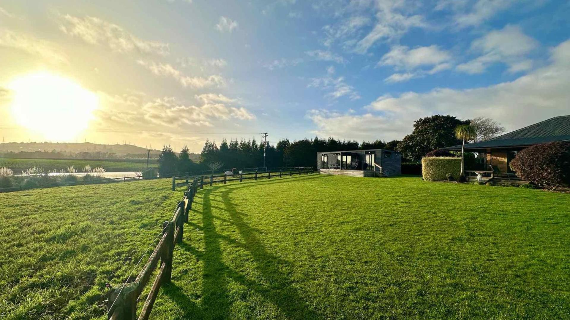 Heaven's Rest B&B Pukekohe Exteriör bild
