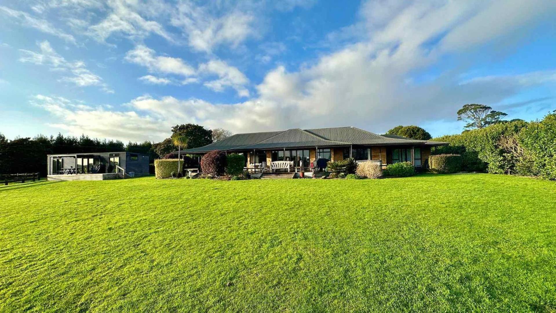 Heaven's Rest B&B Pukekohe Exteriör bild